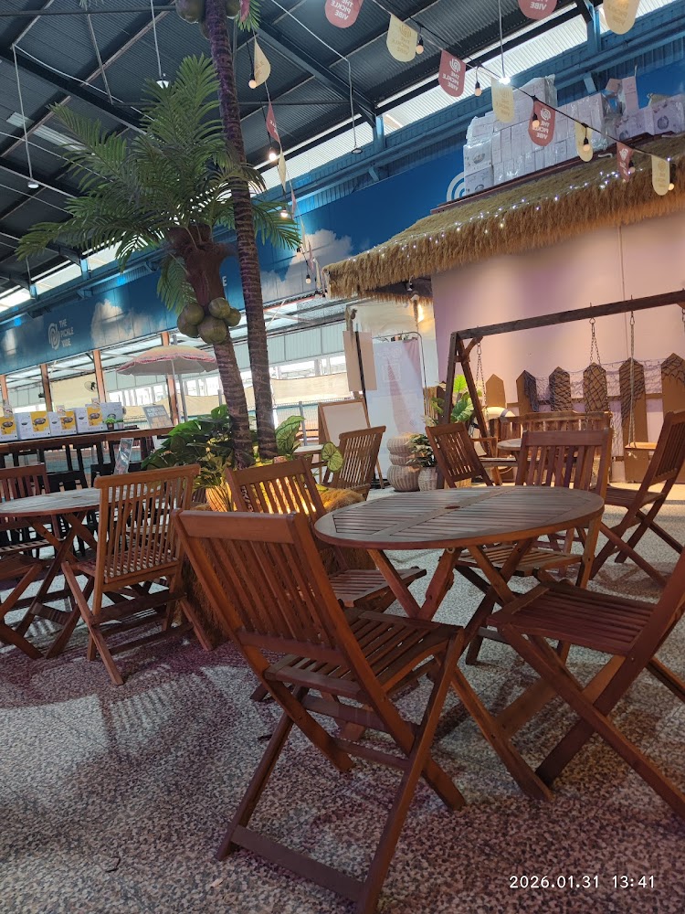 Summer Vibes Cafe