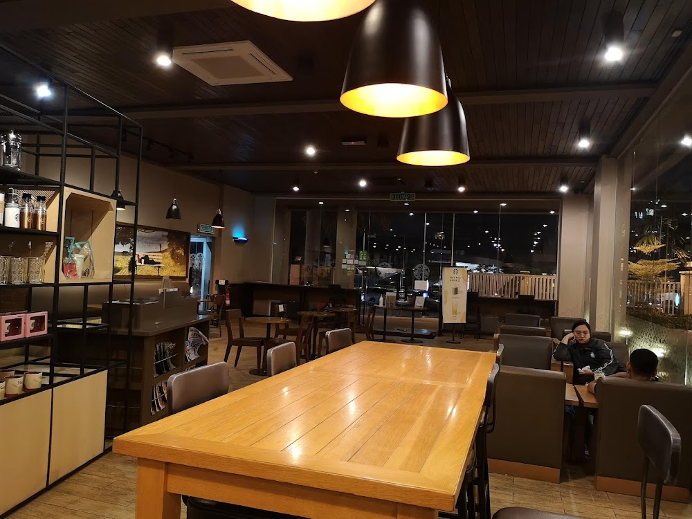 Starbucks Bandar Puteri DT