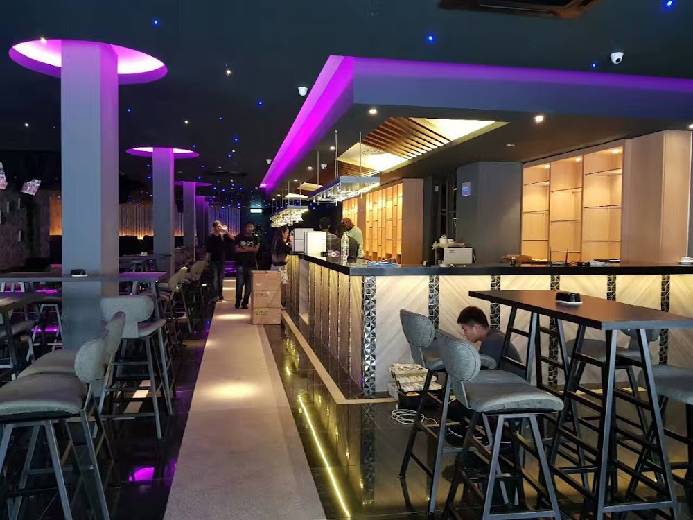 The Legend Bistro & Bar